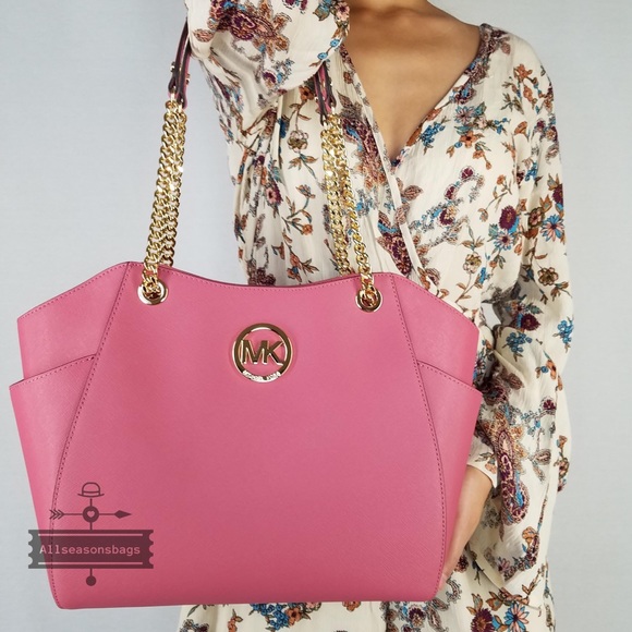 Michael Kors Handbags - Michael Kors Large chain shoulder tote tulip pink
